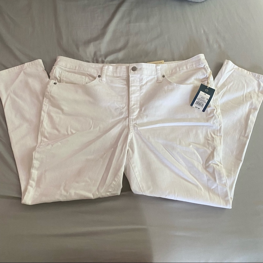 Women's White Skinny Crop Jeans